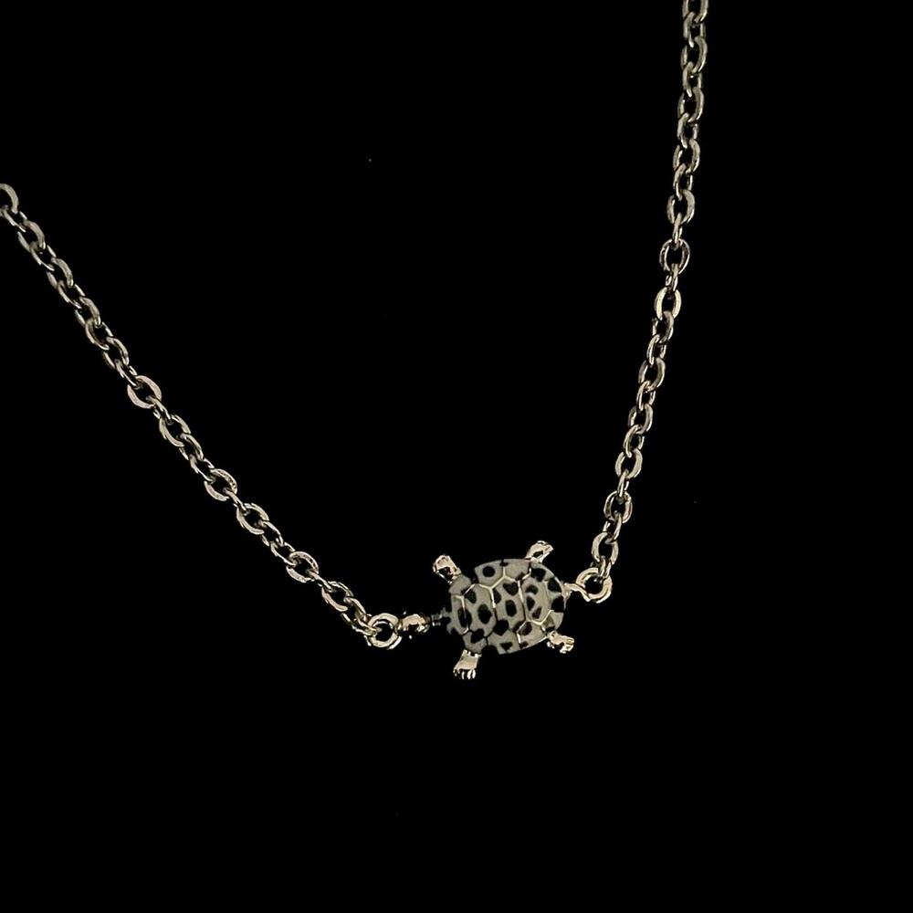 Handmade Silver Turtle Pendant Necklace